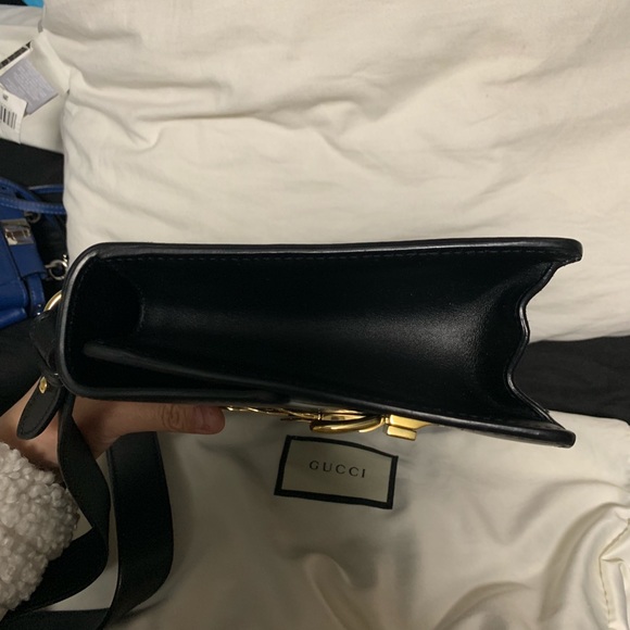 Gucci Sylvie Black Leather - Picture 4 of 8